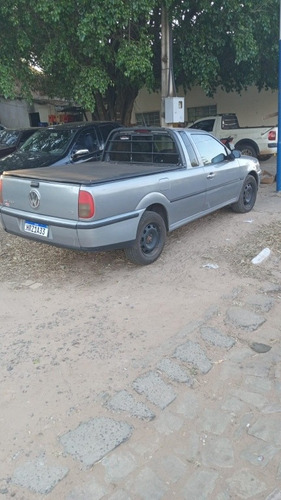 Imagem 2 de 6 de Volkswagen Saveiro 2001 1.8 2p