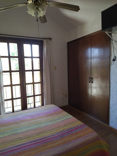 Imagen 4 de 14 de Casa 5 Ambientes Y 2 Baños
