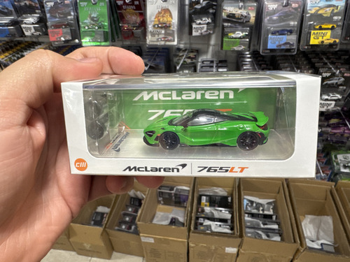 Cm Model Mclaren 765lt Metallic Green 1/64 C/cambio De Rines Color Verde