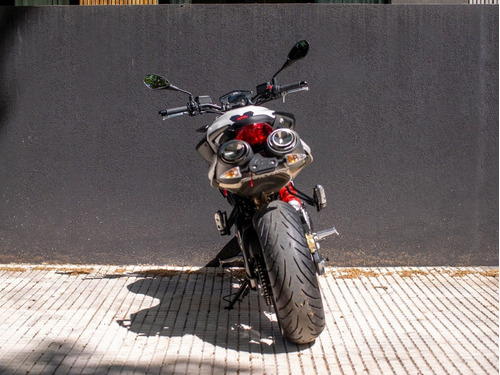 Imagen 24 de 25 de Aprilia Shiver 900cc 95cv Permuta Concesionario Oficial