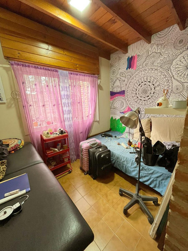 Casa A La Venta En Barrio Montecarlo Bajas Expensas - Pilar