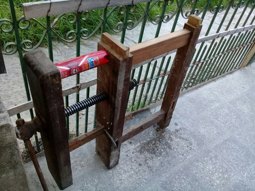 Tornillo Gusano Para Morsa Carpintera Grande (Usado)