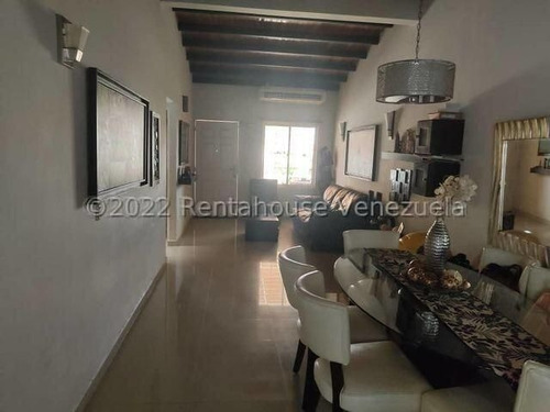 Imagen 4 de 30 de Casas En Alquiler Cabudare #23-165 Daniela Linarez 04245390659
