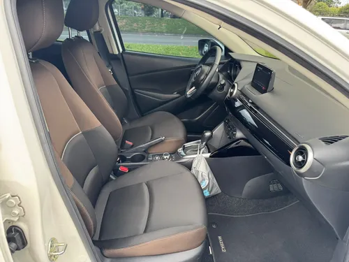 Mazda 2 Sport 1.5 Touring At