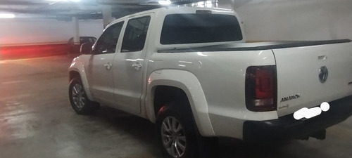 Volkswagen Amarok 2.0 Comfortline Cab. Dupla 4x4 Aut. 4p