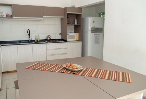 Casa En Las Sierras De Carlos Paz · Con Pileta Y Cochera · Patio · Luminoso · Vista A Carlos Paz · Venta