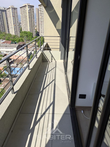 Departamento En Venta De 2 Dorm. En Santiago