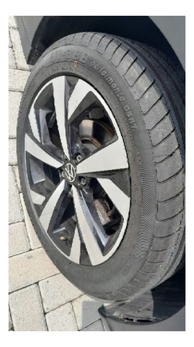 Volkswagen Nivus 1.0 200 TSI TOTAL FLEX HIGHLINE AUTOMÁTICO