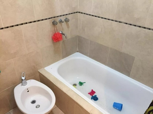 Imagen 8 de 10 de Chalet En Venta En Ituzaingo Norte