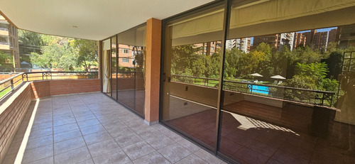 Nueva Las Condes En Entorno Natural, Lindo Departamento