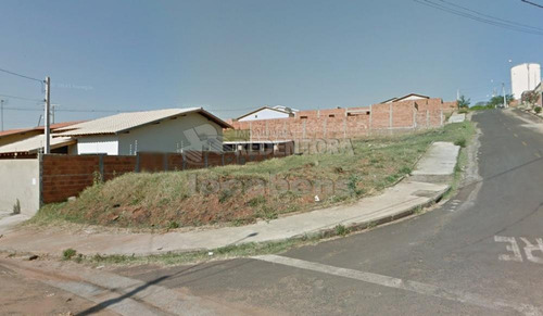 Imagem 1 de 6 de Terrenos - Ref: V17562