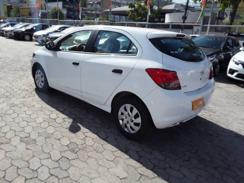 Imagem 6 de 9 de Chevrolet Onix 1.0 Mpfi Joy 8v Flex 4p Manual