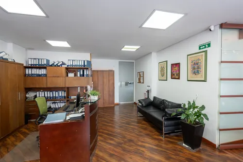 Oficina En Arriendo En La Castellana. Cod A1038737
