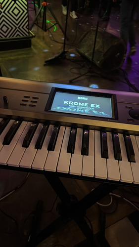 Korg Krome 