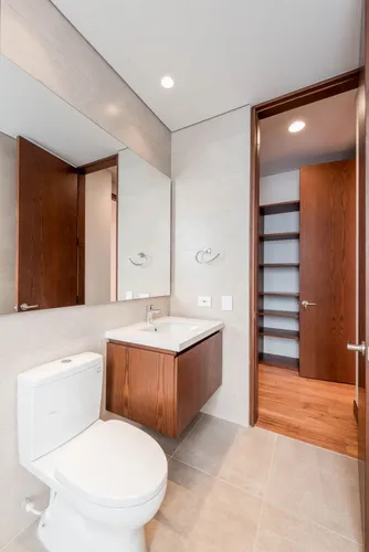 Apartamento En Venta En Los Rosales. Cod V4004