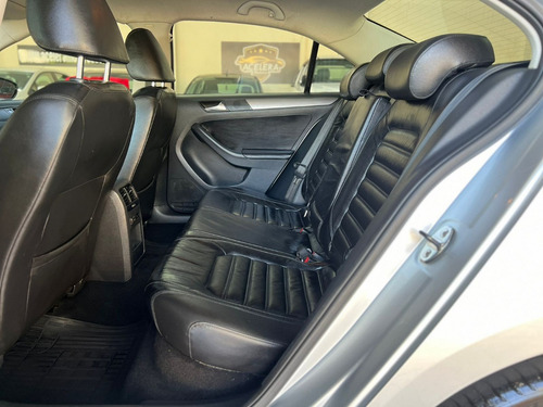 Volkswagen Jetta 2.0 Tsi Highline 4p