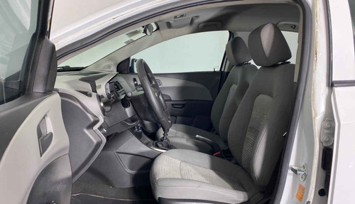 Imagen 9 de 15 de 121758 - Chevrolet Sonic 2016 Con Garantía