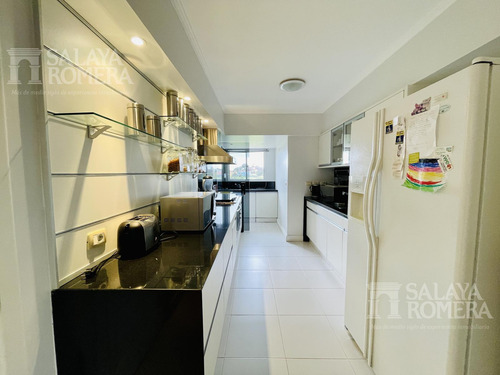 Venta - Departamento De 3 Dormitorios En Suite Mas Servicio Primera Linea Playa Brava Sap5498912