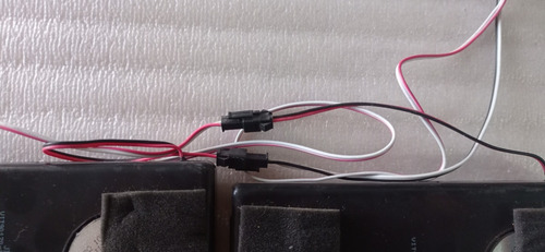 Bocinas Tv Hisense 50k20dw (Usado)