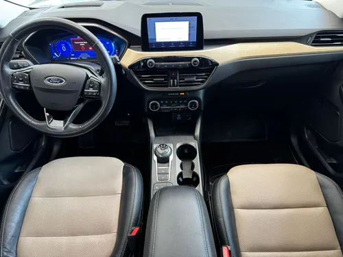 Ford Escape 2.5 Titanium Hybrid At