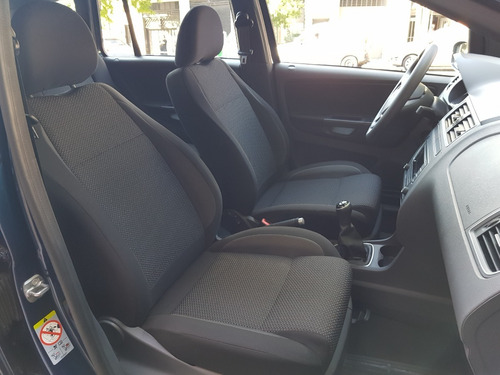 Volkswagen Suran Track 1.6 2019