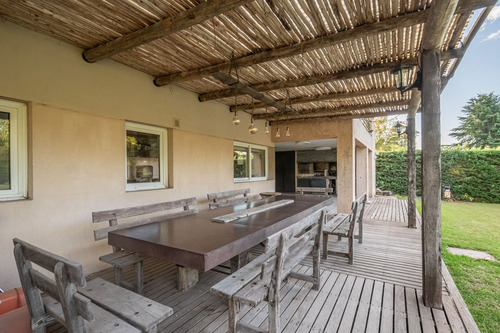 Casa 8 Amb En Venta Country Club San Diego Financ.