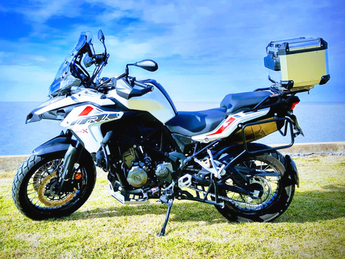 Moto Benelli Trk 502x | 2019 | 22.500 Kms. | Transm. Nueva !