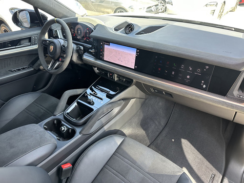 Porsche Cayenne Turbo Gt 2024 Gris