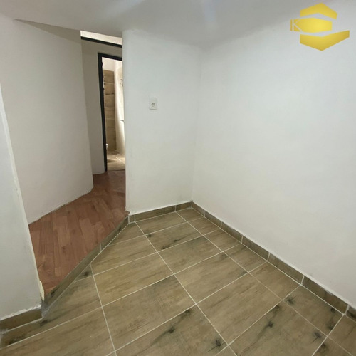 Imagen 10 de 14 de Alquiler Apartamento 2 Dormitorios Cordón Montevideo Sin Gastos Comunes N