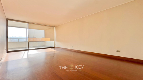 Departamento En Venta De 4 Dorm. En Vitacura