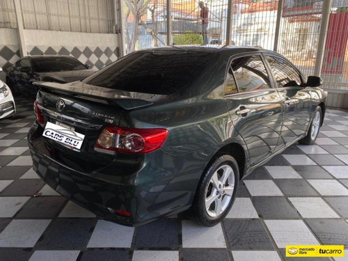 Toyota Corolla Automático