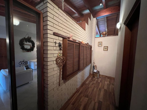 Imagen 17 de 30 de En Venta Casa Oportunidad El Peñon 340m2 4h 5b 4p Jardin Privacidad