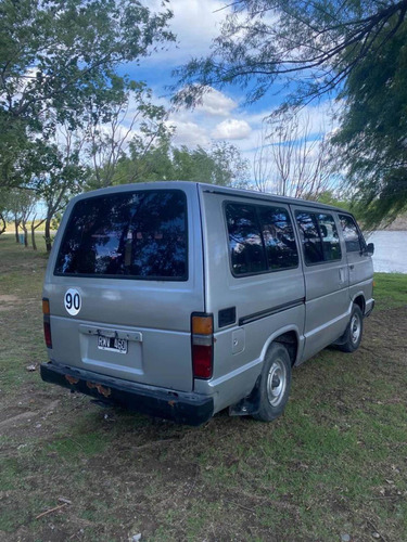 Imagen 9 de 16 de Toyota Hiace 1987 2.4 Hiace 15 Pas