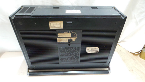 Imagem 9 de 9 de Antiga Tv A Cores Radio E Cassete Marca Disco Dsc 500 Br