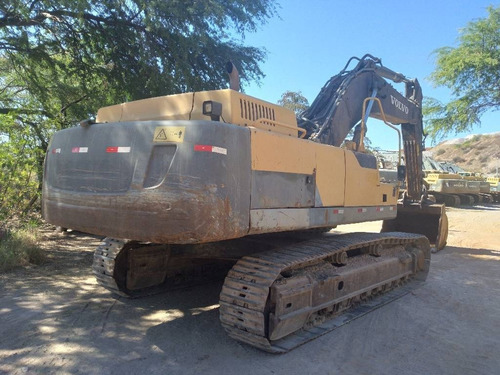 Imagem 6 de 9 de Volvo Ec480 - 01