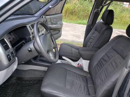 Imagen 11 de 14 de Mitsubishi Montero Sport Gls