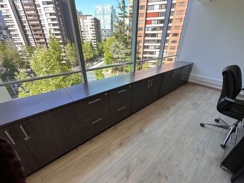 Metro Manquehue, Habilitada Y Amoblada, Nva Las Condes