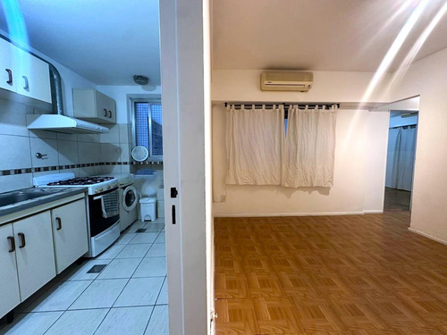 Departamento De 3 Ambientes Lateral En Pleno Villa Crespo