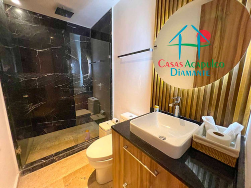 Cad Ikaroa Ph 6. Penthouse De Playa Con Terraza, Alberca, Jacuzzi Privados Y Vista Frontal Al Mar