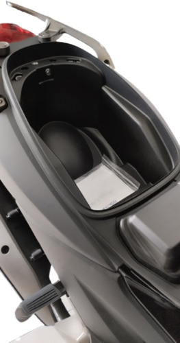 Imagen 10 de 14 de Kymco K-xct300i