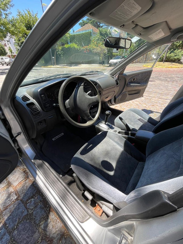Mitsubishi Lancer 1.5 Glxi Hatchback