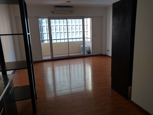 Dueño Directo, Sin Comisión. Alquiler Departamento De 1 Ambiente. Monoambiente Impecable, Recién Pintado. Abasto. Almagro. No Palermo, No Villa Crespo. Con O Sin Muebles. Opción Alquiler Temporario