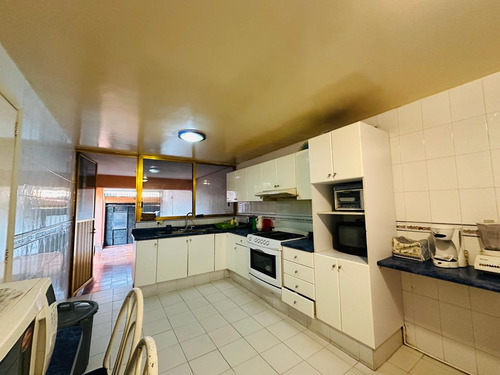 En Venta Casa Para Remodelar En Colonia El Mirador