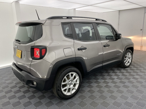 Imagen 13 de 25 de Jeep Renegade 1.8 1.8 Sport Plus