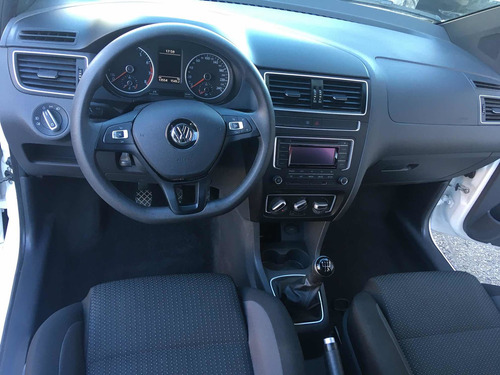 Volkswagen Suran 2019 1.6 Track