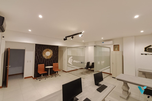 Oficina En Venta En Ituzaingó Norte Edificio Premium