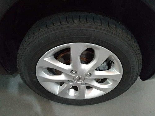 Nissan March 1.6 Sv