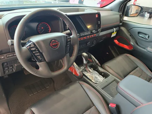 Nissan Frontier 3.8 V6 Pro-4X 4Wd At