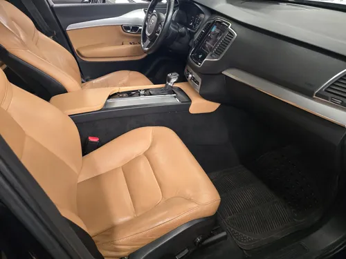Volvo XC90 2.0 T6 Kinetic Awd At