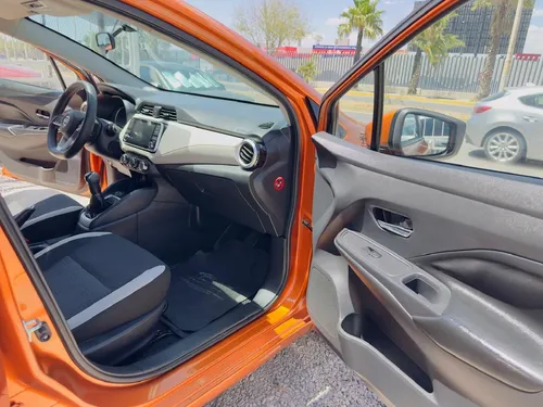Nissan Versa 1.6 Advance Mt